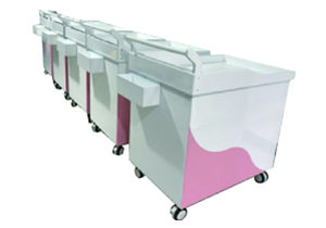 母嬰護理車(chē)Y005